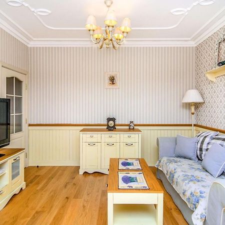 Апартаменты Central Shabby Chic Flat Close To Paid Parking Варна Экстерьер фото